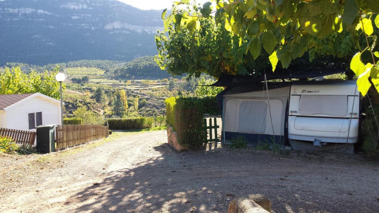 Montsant Park Camping & Bungalow Ulldemolins Eksteriør bilde