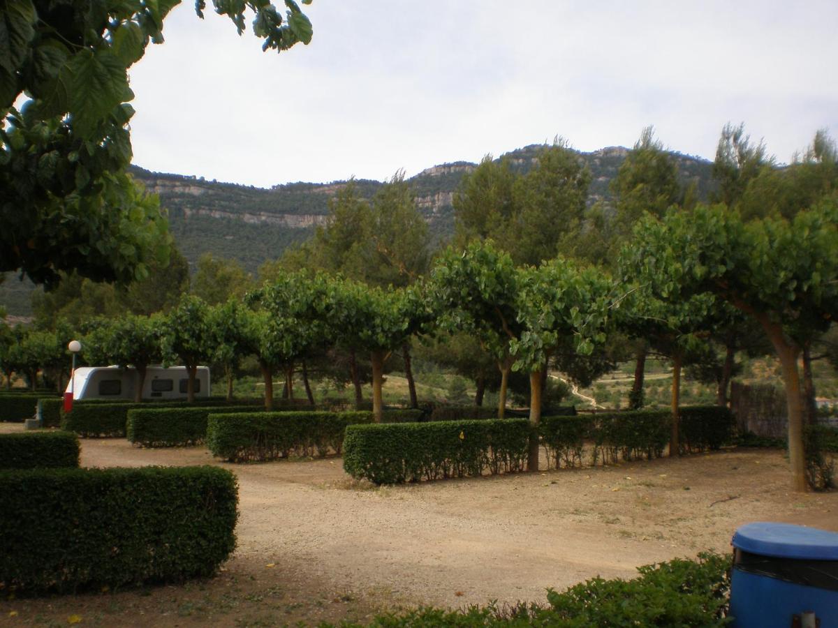 Montsant Park Camping & Bungalow Ulldemolins Eksteriør bilde