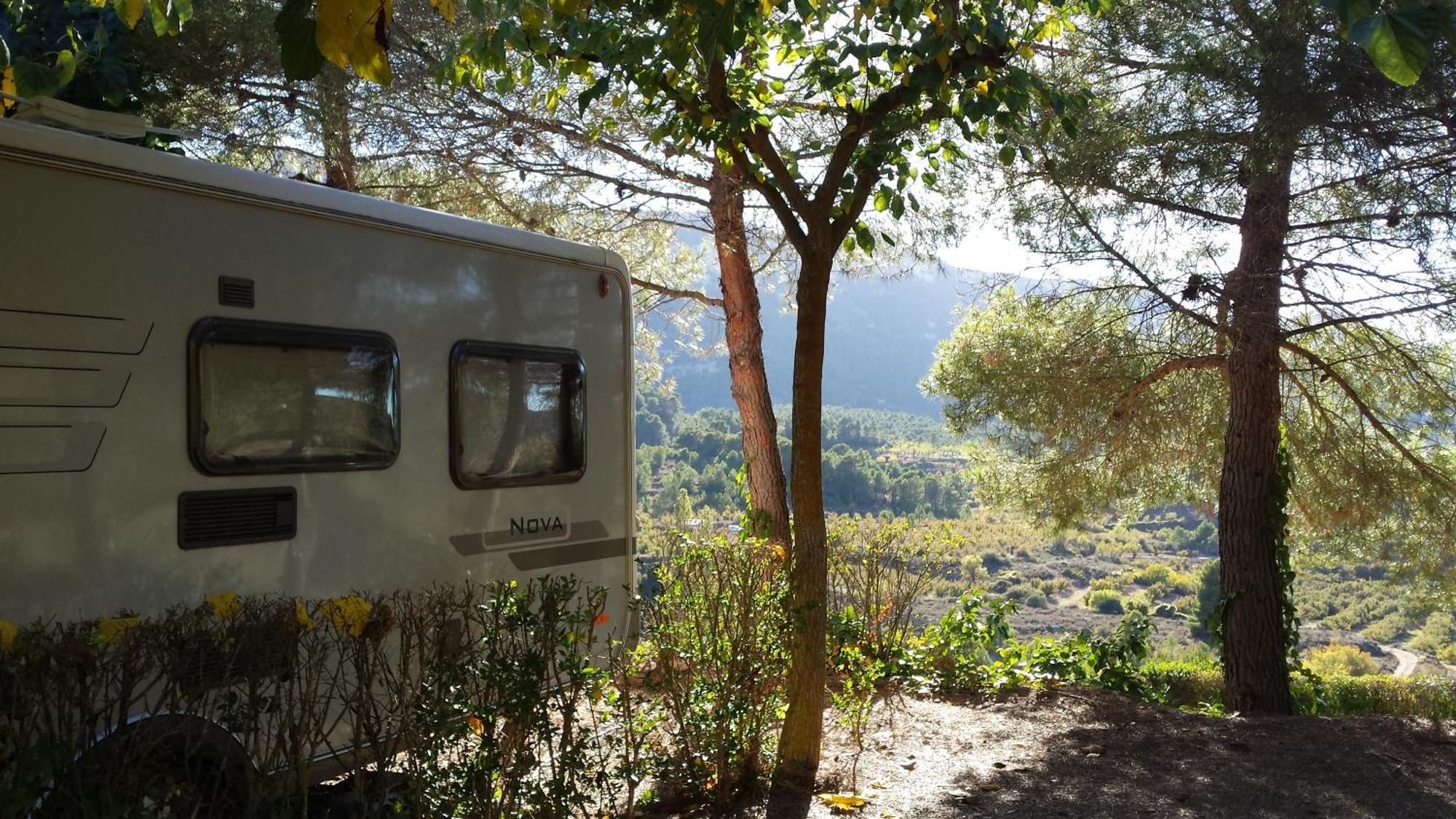 Montsant Park Camping & Bungalow Ulldemolins Eksteriør bilde