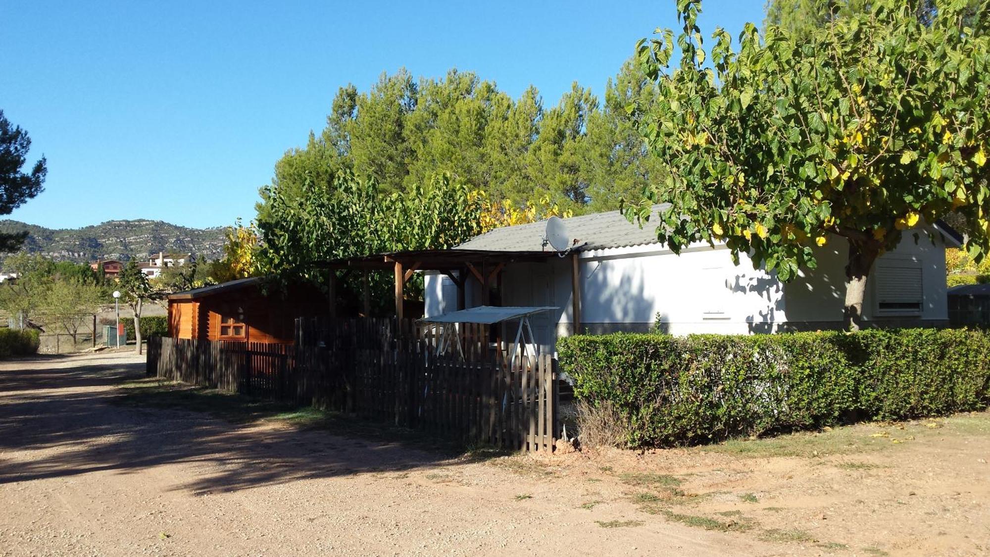 Montsant Park Camping & Bungalow Ulldemolins Eksteriør bilde