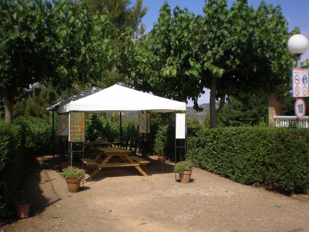 Montsant Park Camping & Bungalow Ulldemolins Eksteriør bilde