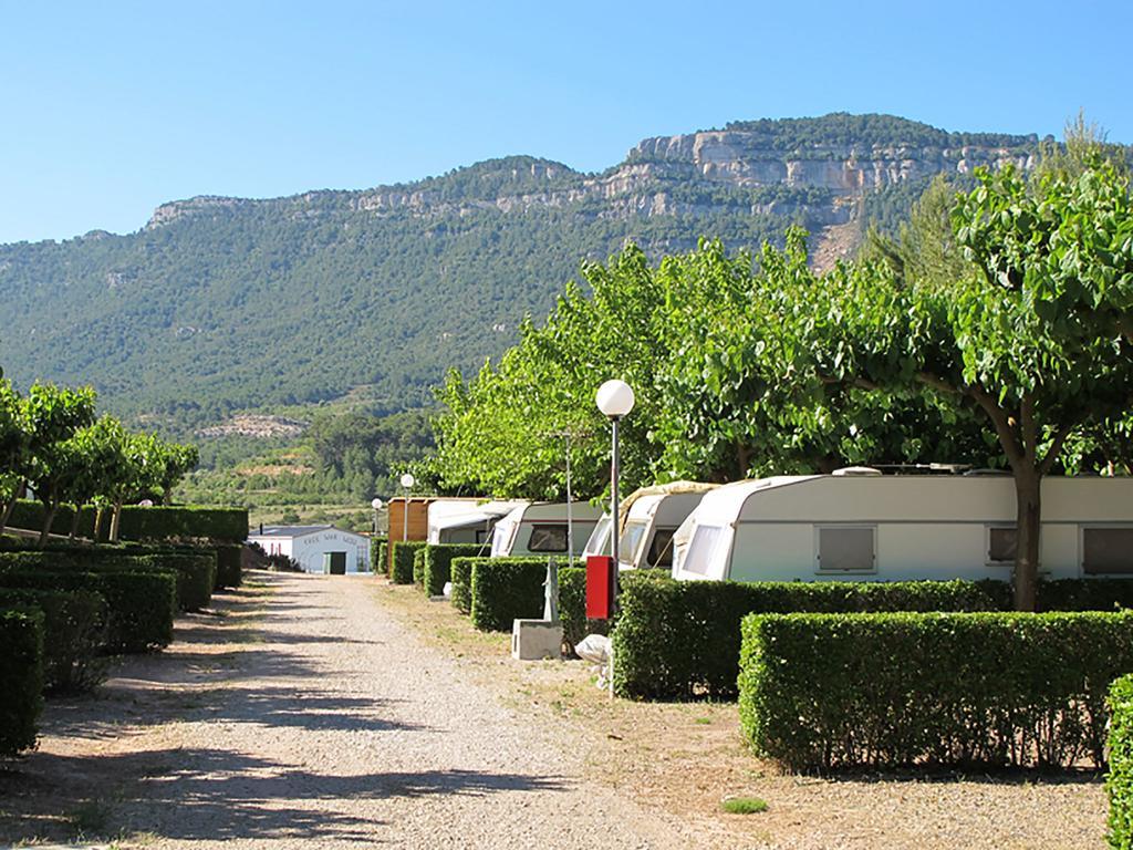 Montsant Park Camping & Bungalow Ulldemolins Eksteriør bilde