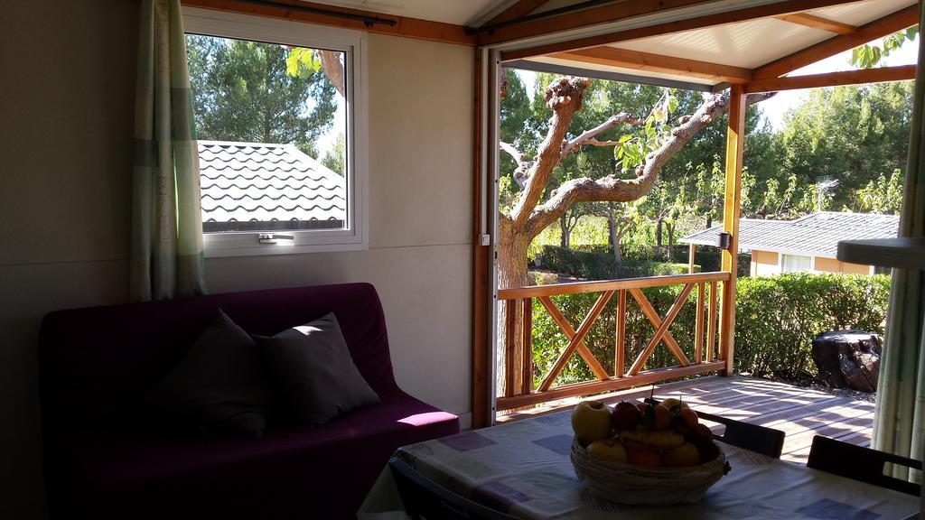 Montsant Park Camping & Bungalow Ulldemolins Eksteriør bilde