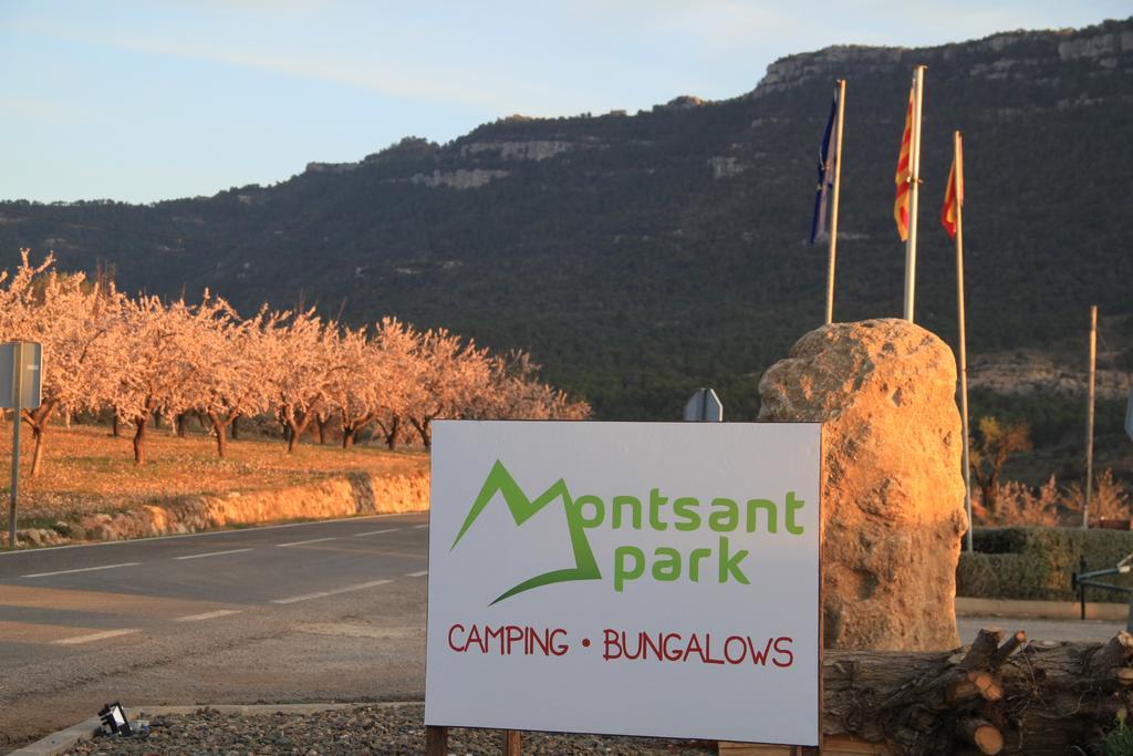 Montsant Park Camping & Bungalow Ulldemolins Eksteriør bilde