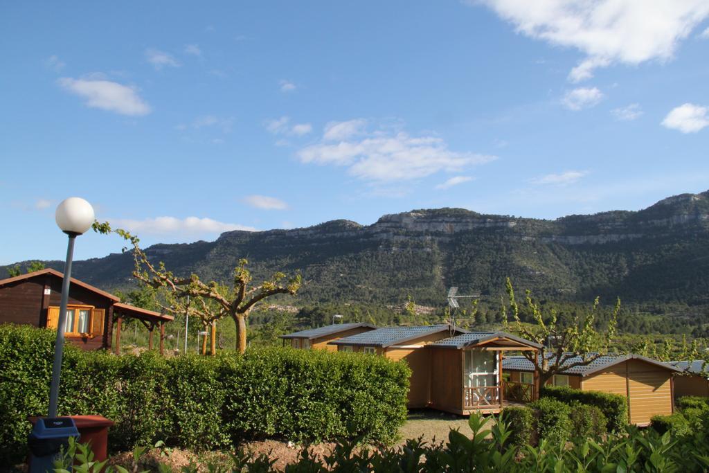 Montsant Park Camping & Bungalow Ulldemolins Eksteriør bilde